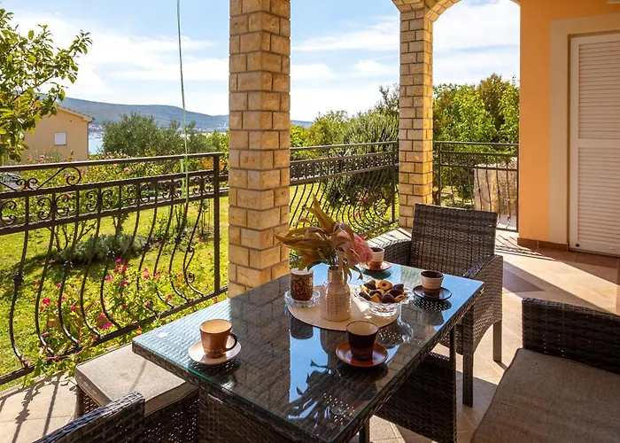 2 Bedroom Nice Apartment In Kornic Apartment *